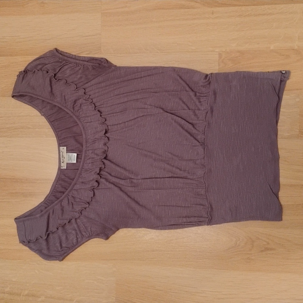 Gray Ruffled Women's Top